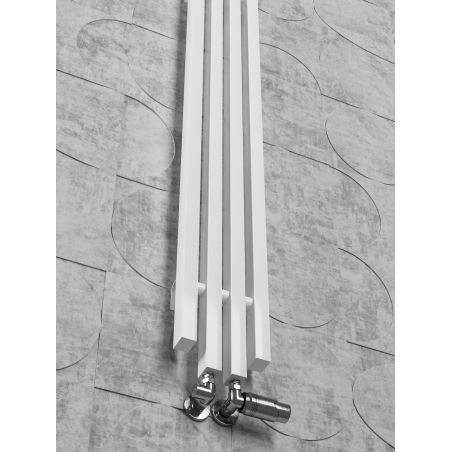 Grzejnik dekoracyjny z wieszakami Big Ben Hook 18